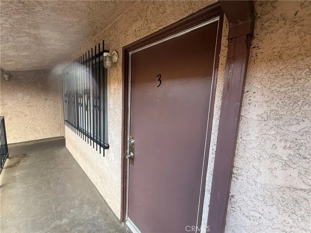Photo of 469 W Oliver Street #3, San Pedro, CA 90731 (MLS # SB26045183)