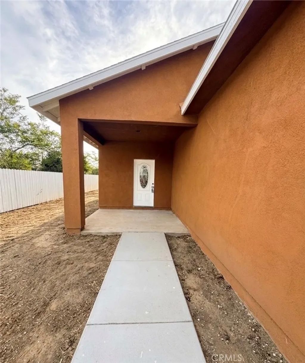 Photo of 655 N Blanchard, Banning, CA 92220 (MLS # IV26094199)
