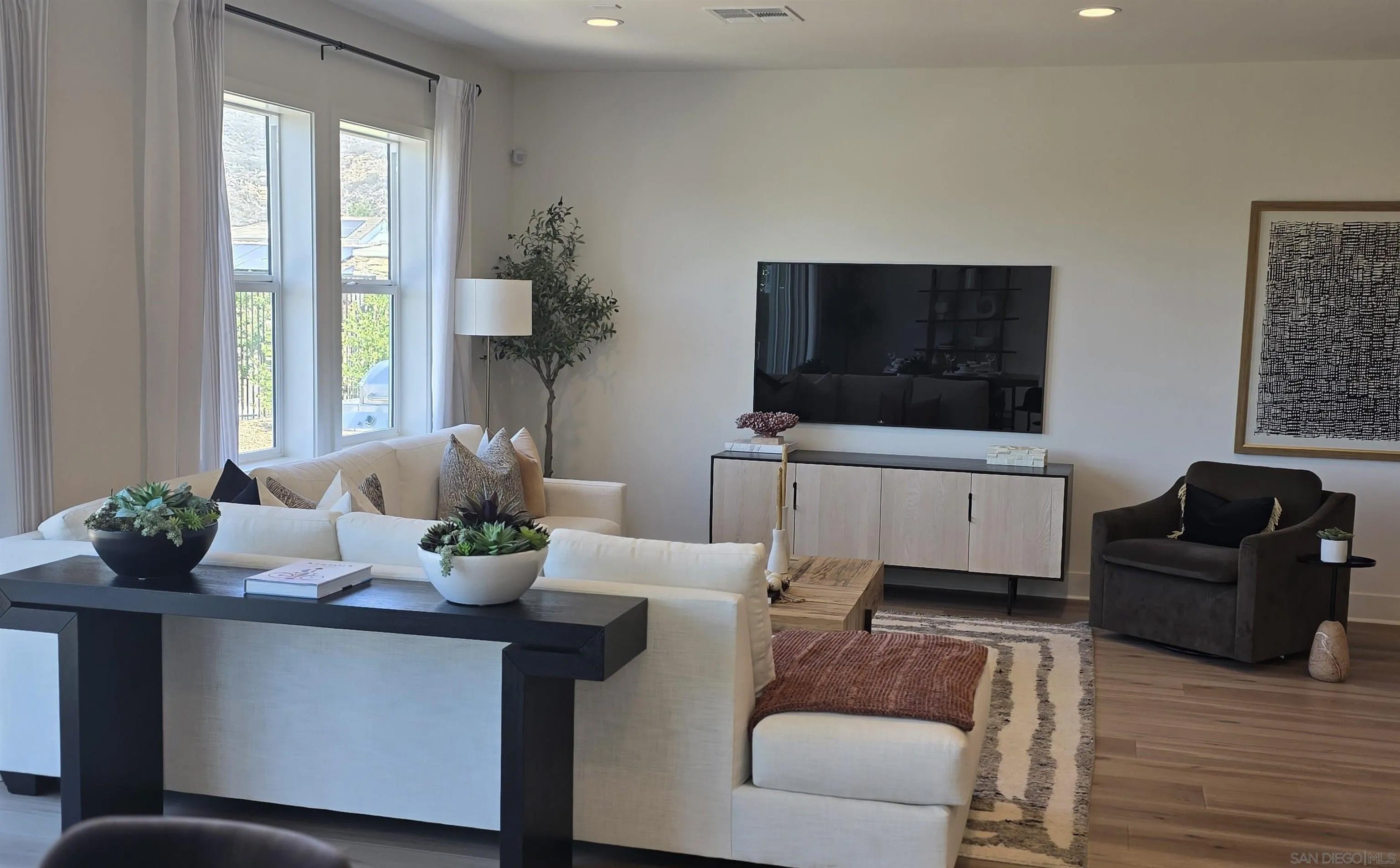 3419 Foxley Drive