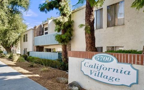 Photo of 5700 Etiwanda AVE #212, Tarzana, CA 91356 (MLS # CV26163138)