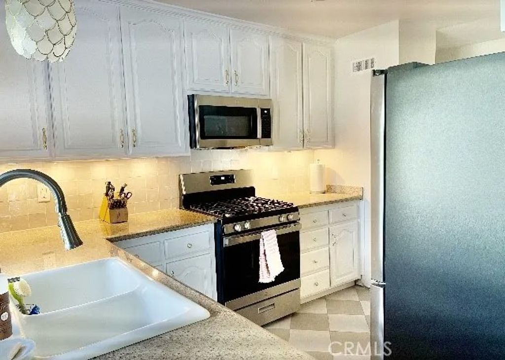 Photo of 27932 Paseo Tortuga, San Juan Capistrano, CA 92675 (MLS # OC25270902)