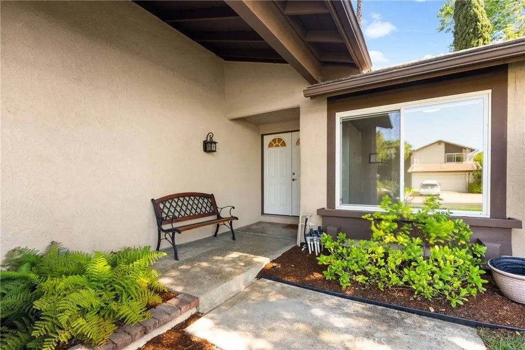 Photo of 27792 Sinsonte, Mission Viejo, CA 92692 (MLS # OC26069693)