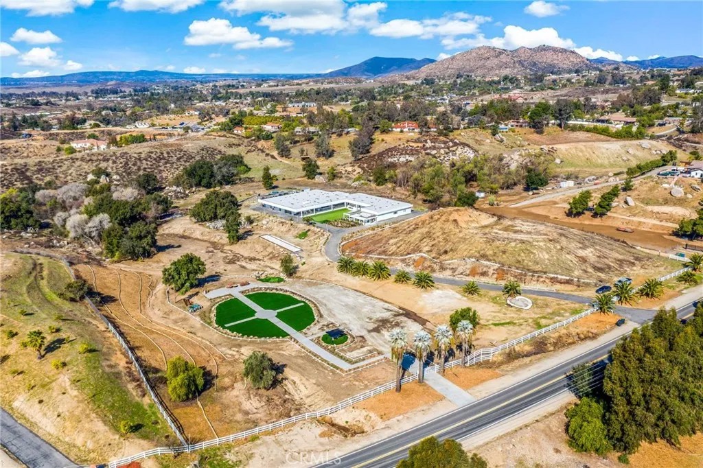 40880 De Portola Road