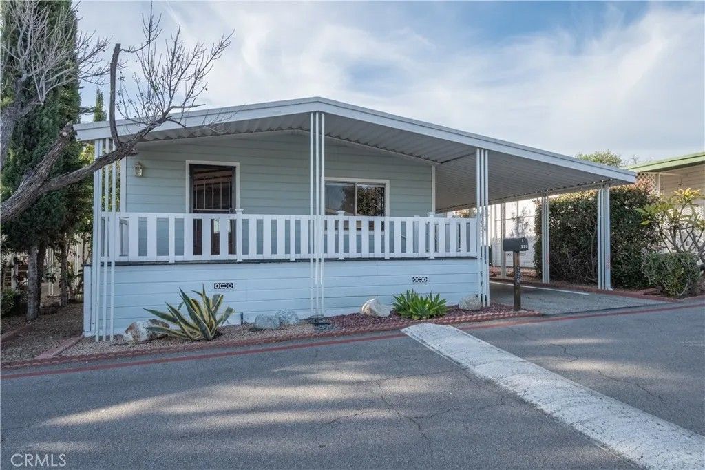 Photo of 15445 Cobalt St #220, Sylmar, CA 91342 (MLS # SR26088783)