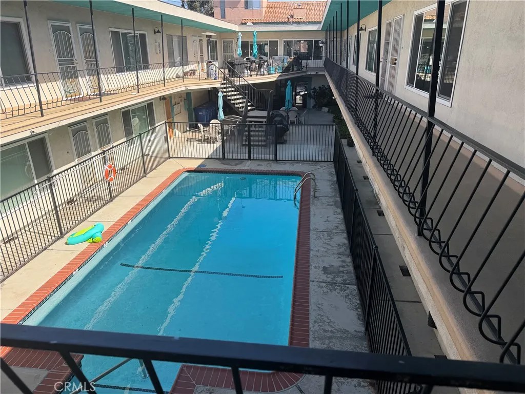 1101 E Ocean