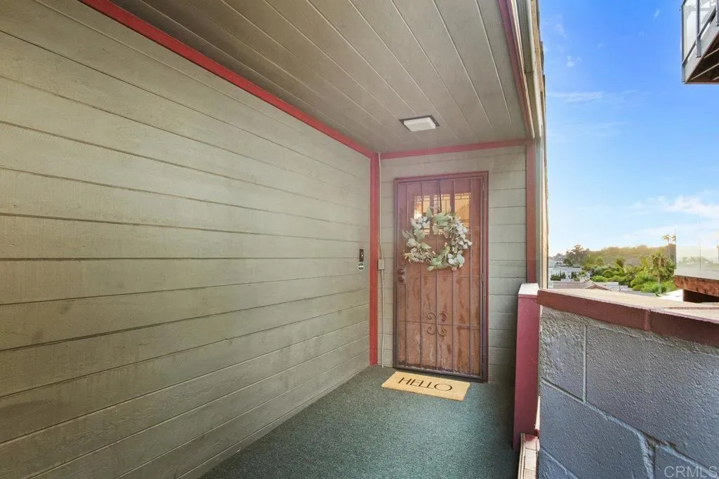 2393 La Marque Street