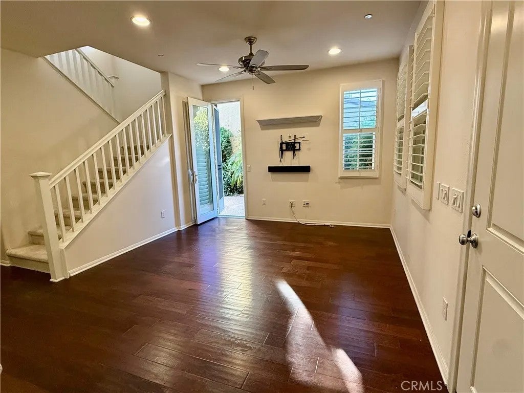 2937 Palmera Lane