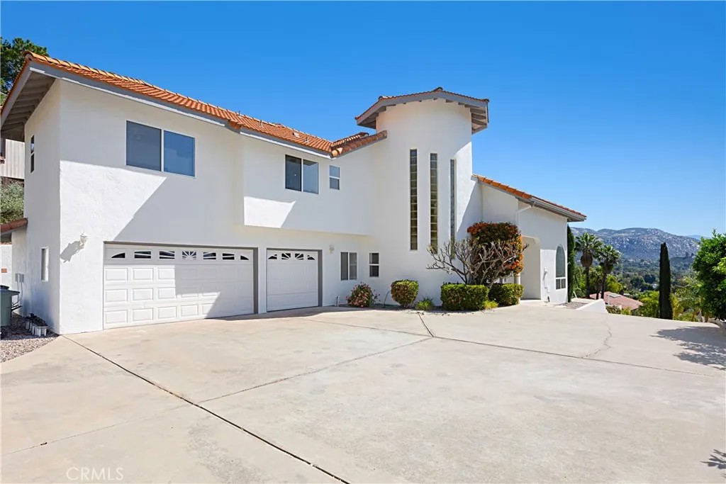 16262 Oak Springs