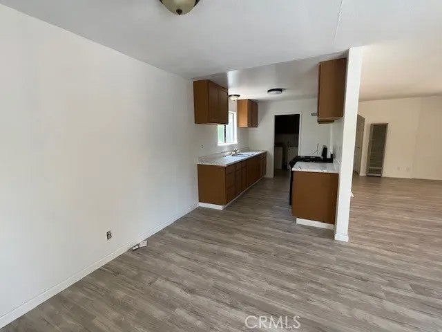 32995 Weatherly