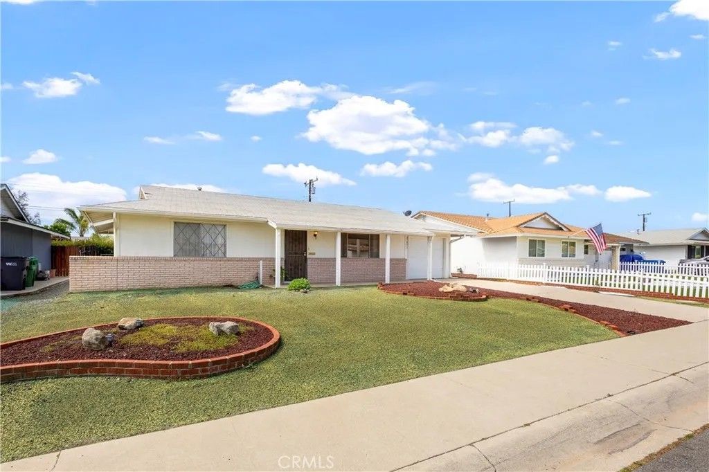 Photo of 25851 Morgantown Way, Menifee, CA 92586 (MLS # IV26093030)