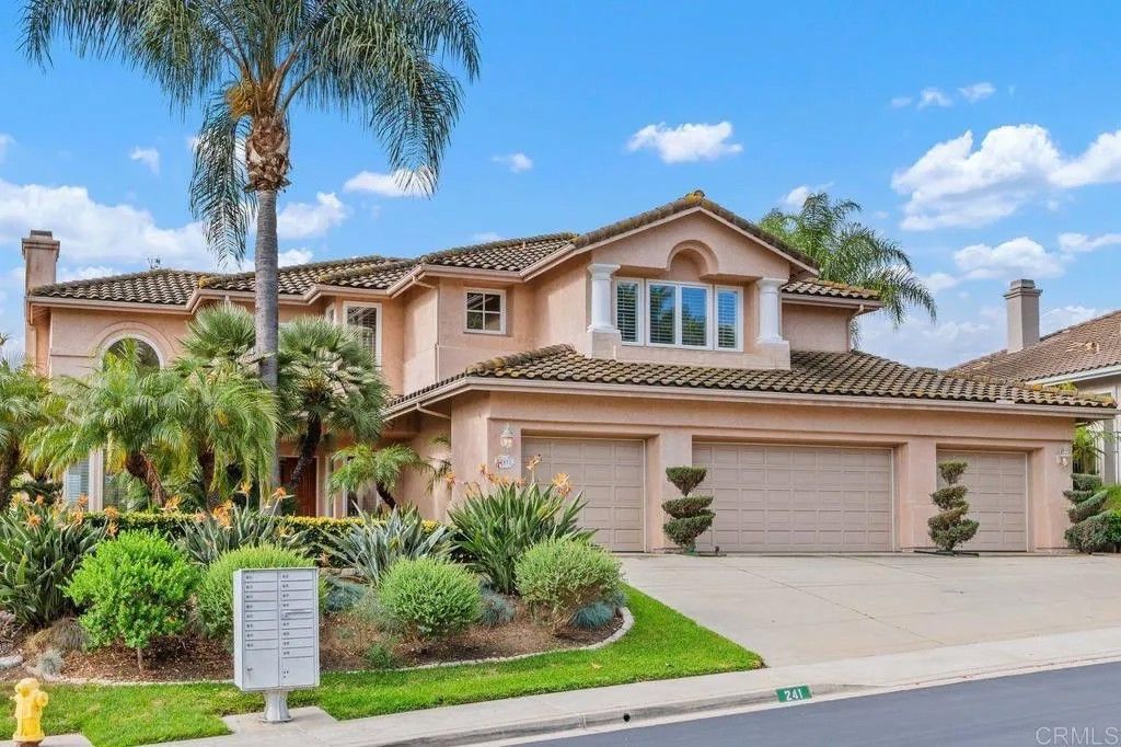 Photo of 241 Camino Del Postigo, Escondido, CA 92029 (MLS # NDP2603240)