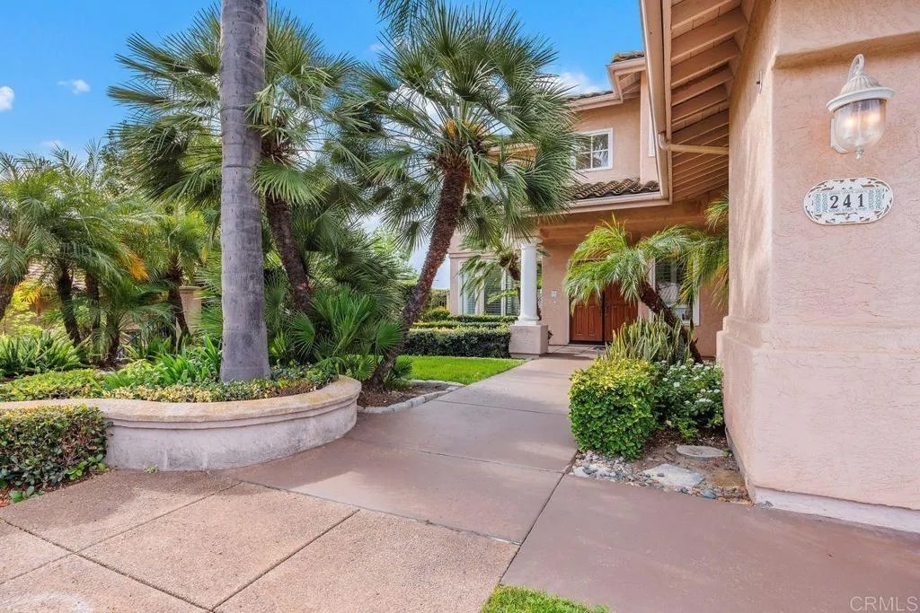 241 Camino Del Postigo