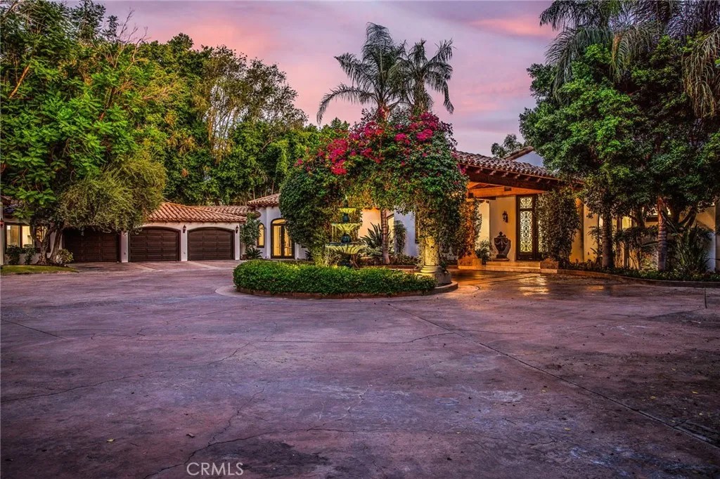 41511 Bob Hope Drive