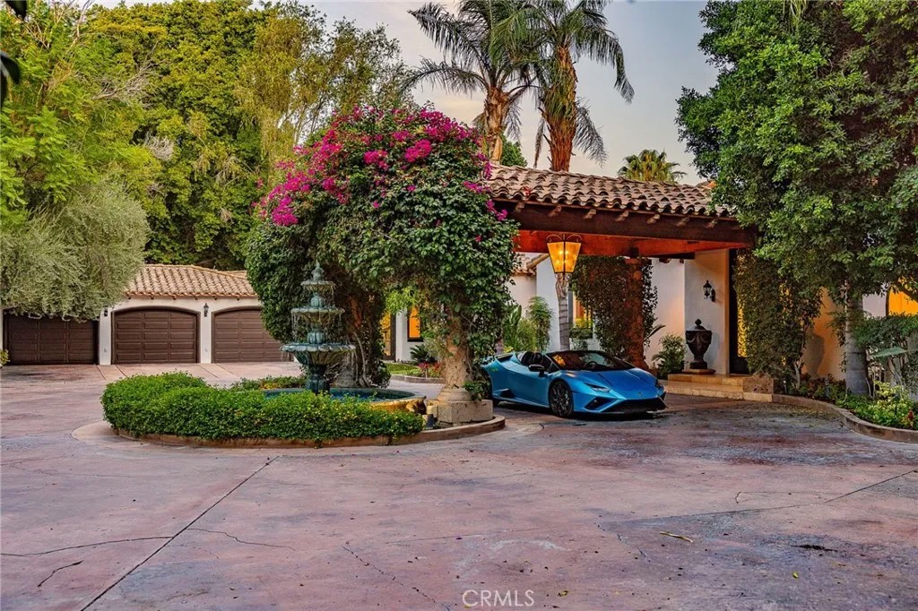 41511 Bob Hope Drive