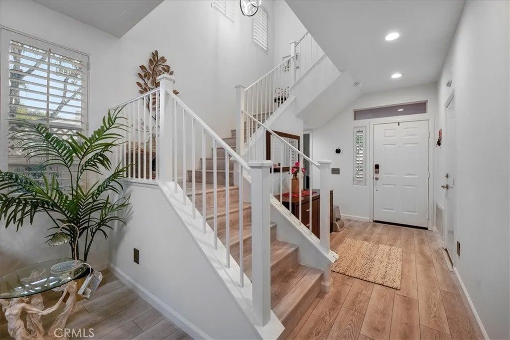 3031 W Canyon