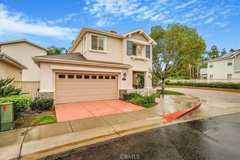 3031 W Canyon