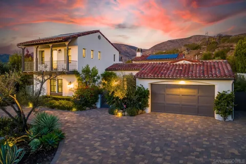 17051 San Antonio Rose Ct, San Diego, CA 92127 - #: 260003189
