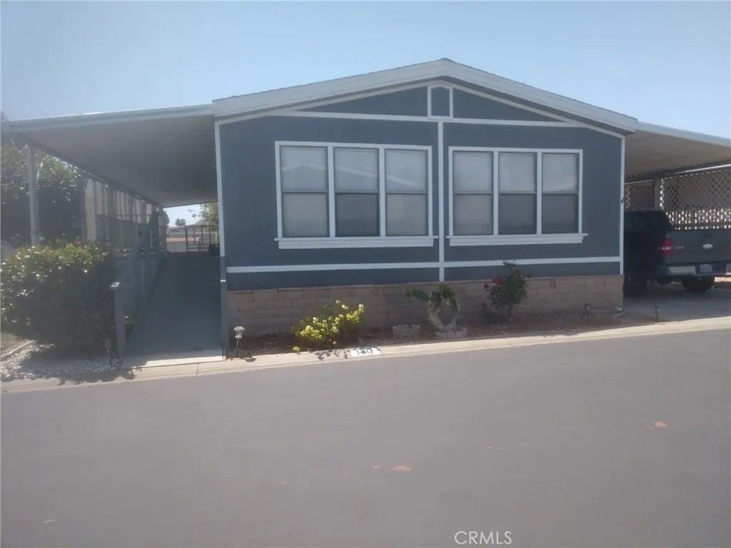 Photo of 2598 Ayala DR, Rialto, CA 92377 (MLS # IG26097013)