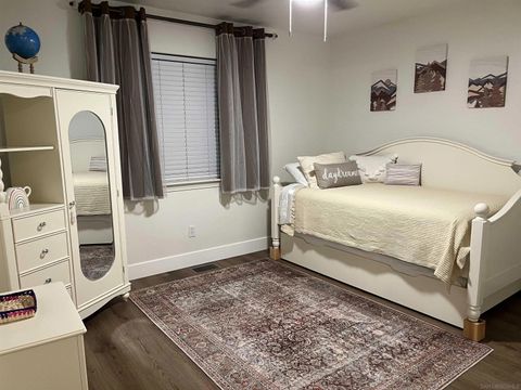 Tiny photo for 30582 Ferndale Dr, Running Springs, CA 92382 (MLS # 250043118)