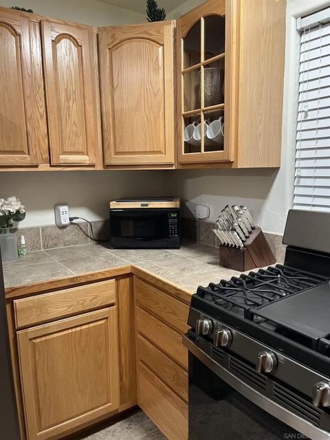 Tiny photo for 30582 Ferndale Dr, Running Springs, CA 92382 (MLS # 250043118)