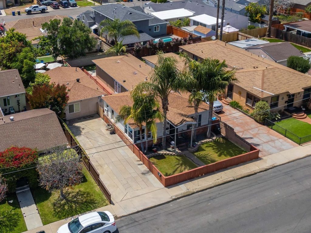Photo of 136 Brightwood Ave, Chula Vista, CA 91910 (MLS # 260010804)