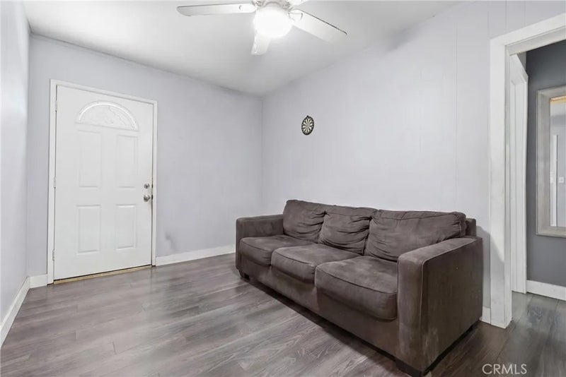 8151 Bradwell