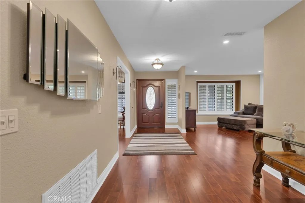 11091 Seven Pines