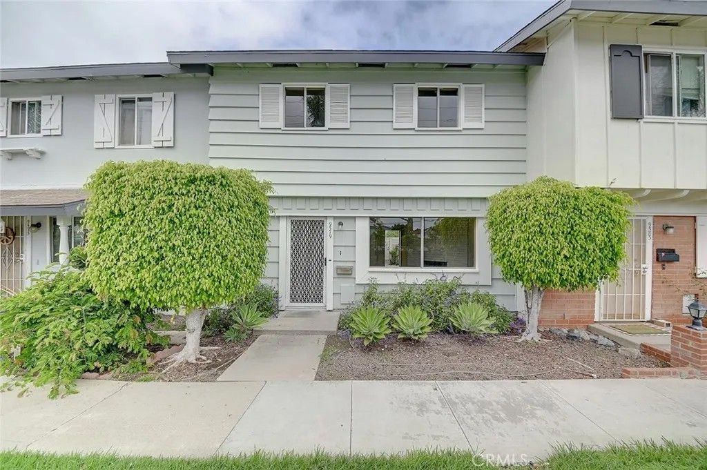 Photo of 9579 Adams Avenue, Huntington Beach, CA 92646 (MLS # OC26088521)