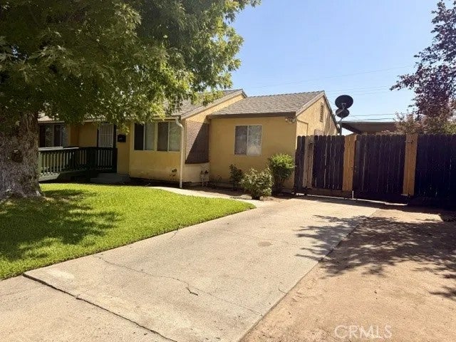 138 E Bellaire Way