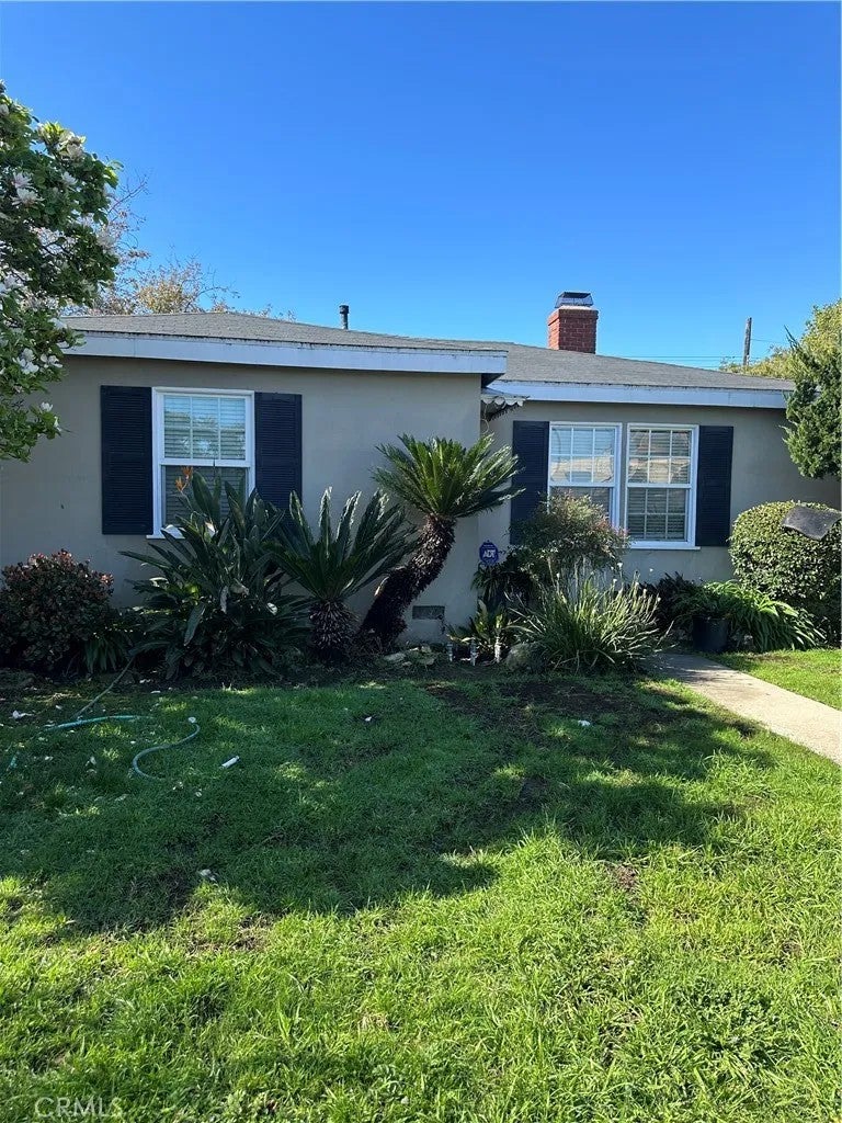 2303 Amherst
