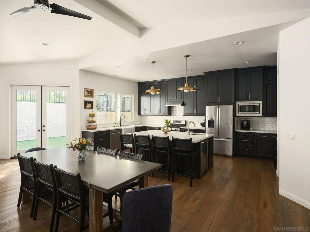 Photo of 9777 Grosalia Avenue, La Mesa, CA 91941 (MLS # 260007675)