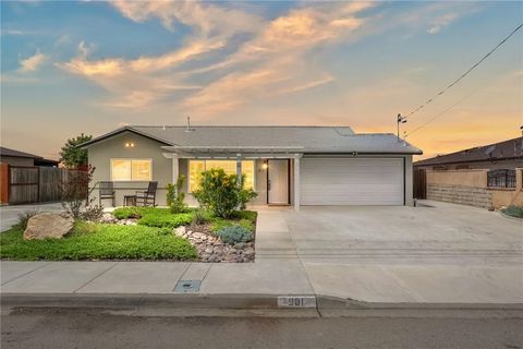 Photo of 801 La Palma Drive, Fallbrook, CA 92028 (MLS # IV26081849)