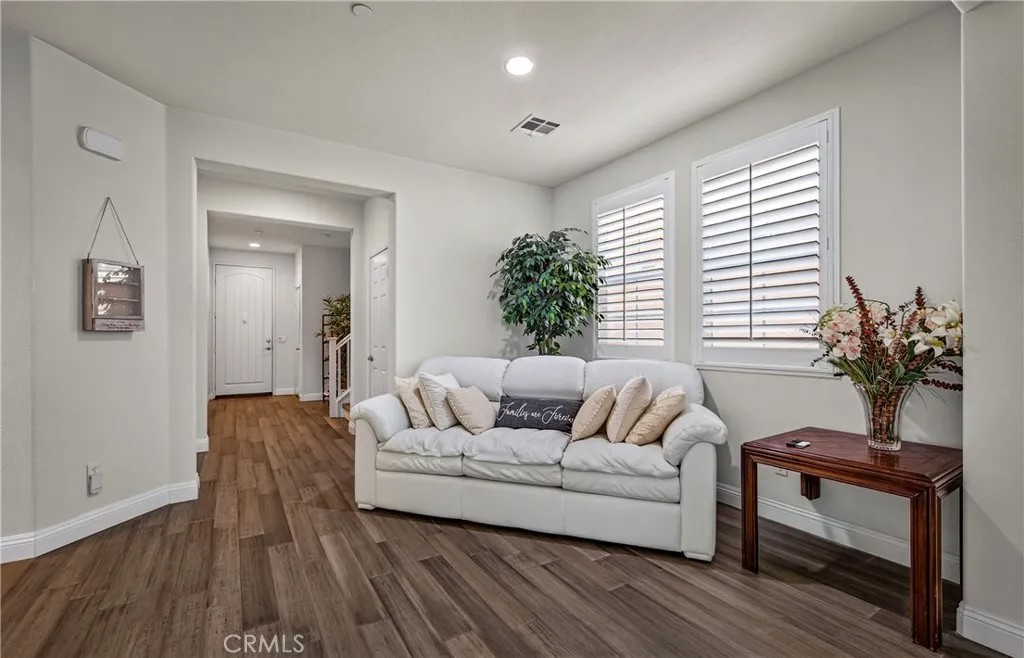 11135 Cram Lane