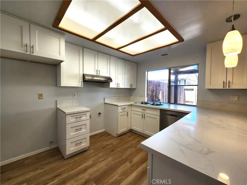 1264 Tarryglen Ln