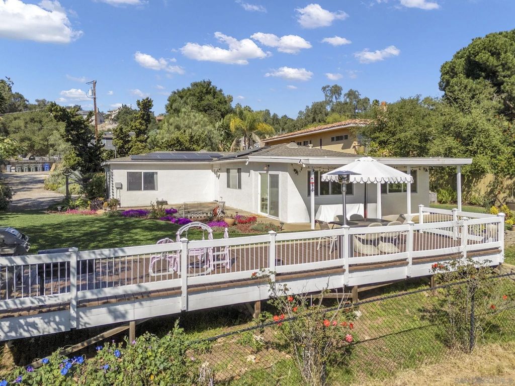 Photo of 214 Kens Rd, El Cajon, CA 92021 (MLS # 260006840)