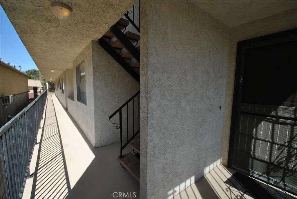 129 N Cabrillo Avenue