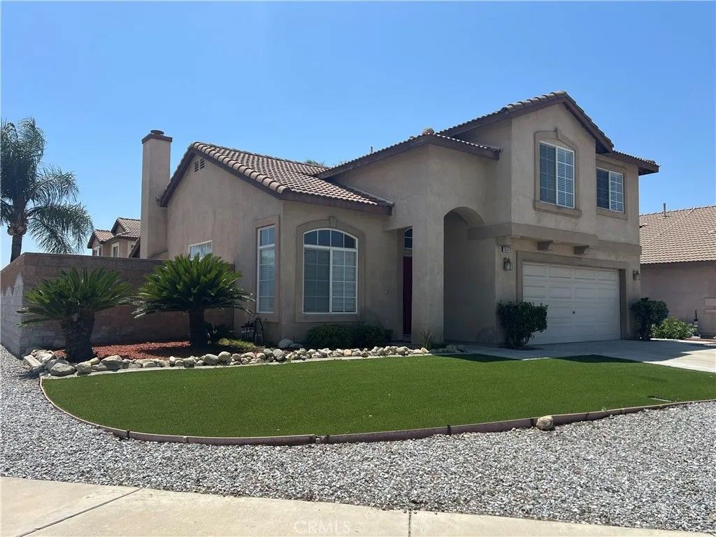 Photo of 15177 Dandelion Ln, Fontana, CA 92336 (MLS # IV26094142)