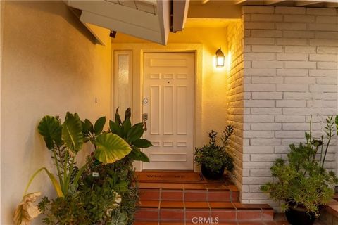 Tiny photo for 30042 Point Marina Dr, Canyon Lake, CA 92587 (MLS # SW25246214)