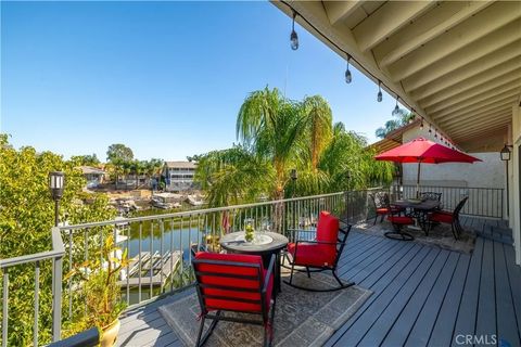 Tiny photo for 30042 Point Marina Dr, Canyon Lake, CA 92587 (MLS # SW25246214)