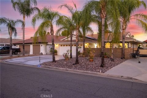 Tiny photo for 30042 Point Marina Dr, Canyon Lake, CA 92587 (MLS # SW25246214)