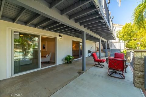 Tiny photo for 30042 Point Marina Dr, Canyon Lake, CA 92587 (MLS # SW25246214)