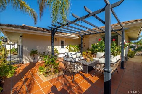 Tiny photo for 30042 Point Marina Dr, Canyon Lake, CA 92587 (MLS # SW25246214)
