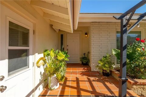 Tiny photo for 30042 Point Marina Dr, Canyon Lake, CA 92587 (MLS # SW25246214)