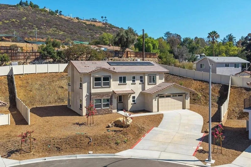 3880 Rojo Tierra Rd