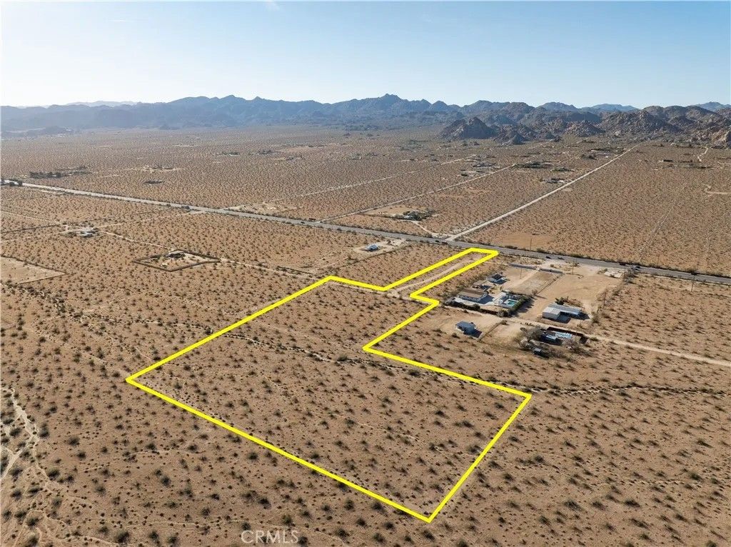 Photo of 63862 Twentynine Palms, Joshua Tree, CA 92252 (MLS # JT26054151)