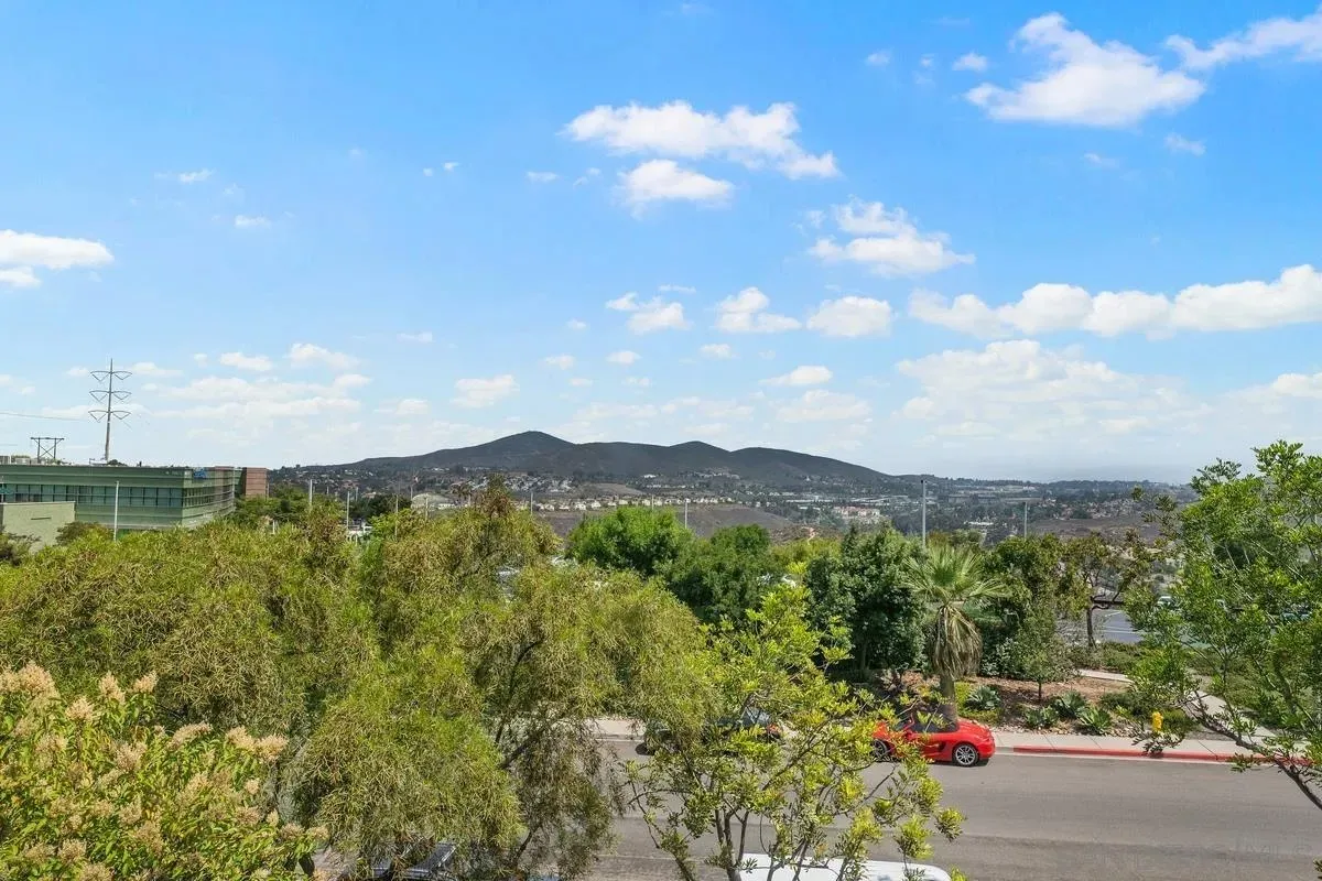 San Diego, California 92131, United States, 3 Bedrooms Bedrooms, ,3 BathroomsBathrooms,Residential,Active,165183