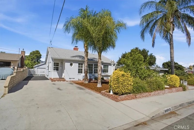 24943 Chestnut