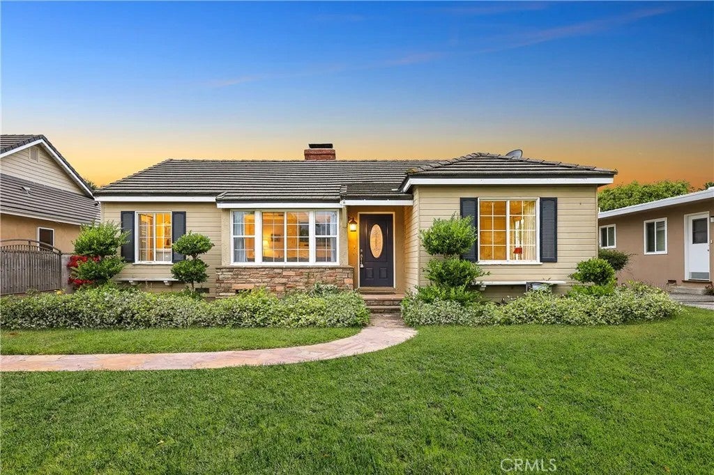Photo of 846 Palo Alto Drive, Arcadia, CA 91007 (MLS # AR26213682)