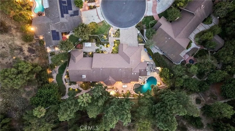 1812 Overview Circle
