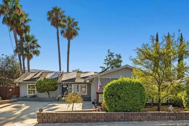 13922 Frame Road, Poway